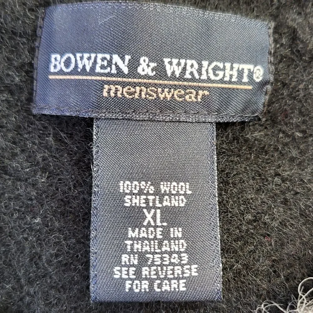 Bowen & Wright Men's 100% Wool Black Sweater